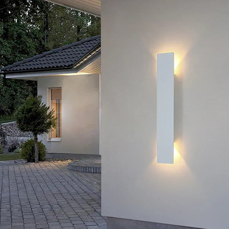 Skanto | Vanntett LED-stripe - Utendørs vegglampe IP65