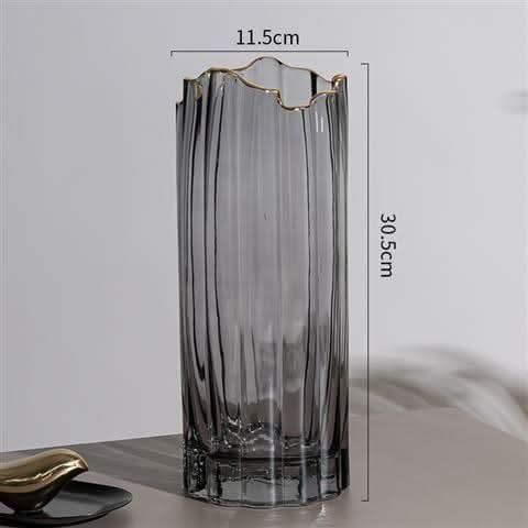 Skanto | CASSINA – Elegant keramikk vase for stilige boligrom