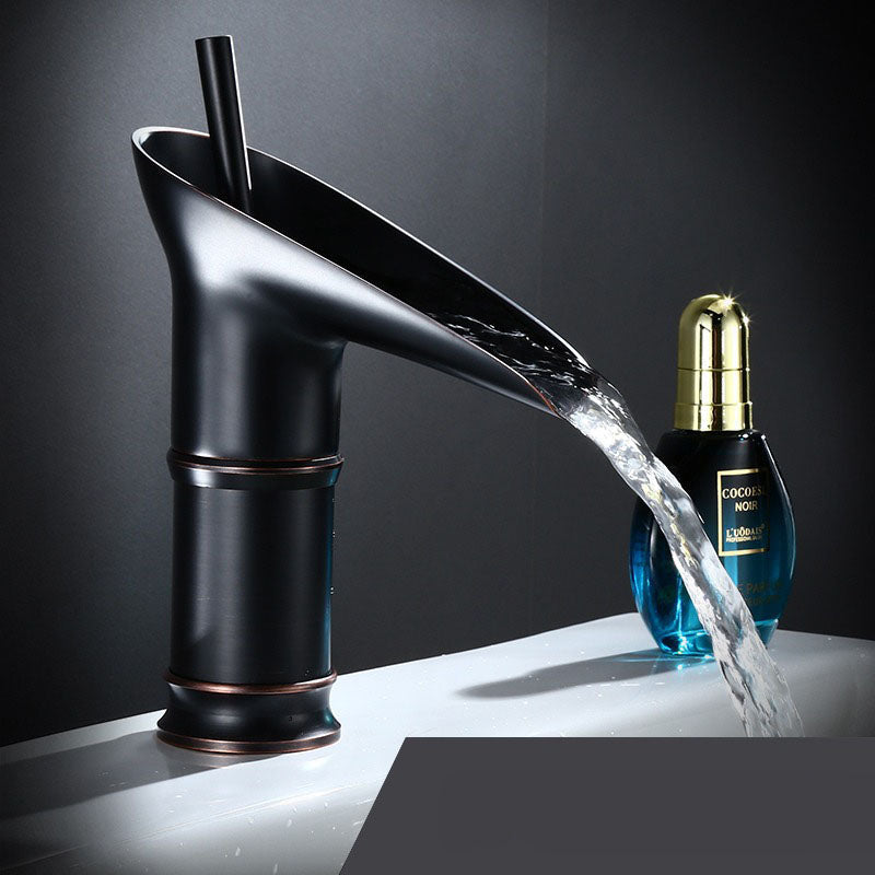 Skanto | Waterfall Antique Kran Badvask Kran Messing Vaskeblandere