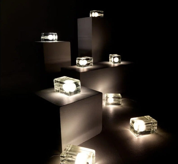 Norvo | Clarylume Glass Bordlampe | Blending LED Lys | Krystallklar Design | For Soverom, Kontor & Stue