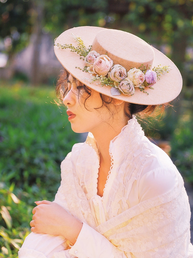 Skanto | Håndlaget fransk hatt, retro og elegant hul blomst skogstil flat hatt