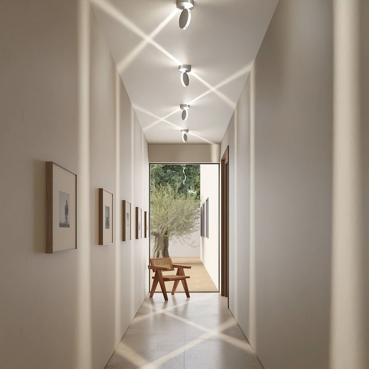 Skanto | NovaWall LED Vegglampe med fargeforandrende design