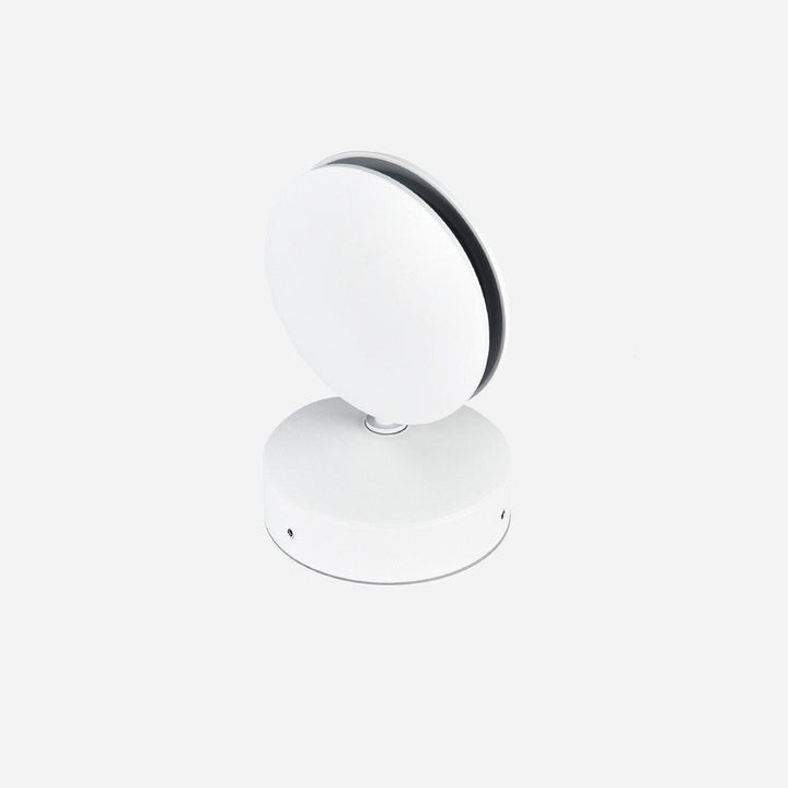 Skanto | NovaWall LED Vegglampe med fargeforandrende design