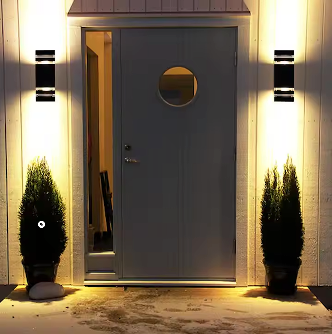 Norvo | Vanntett aluminiums lampe med to lyskilder for utendørs bruk