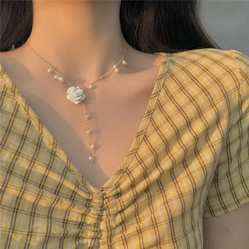Skanto | Blanc La Floral Halskjede