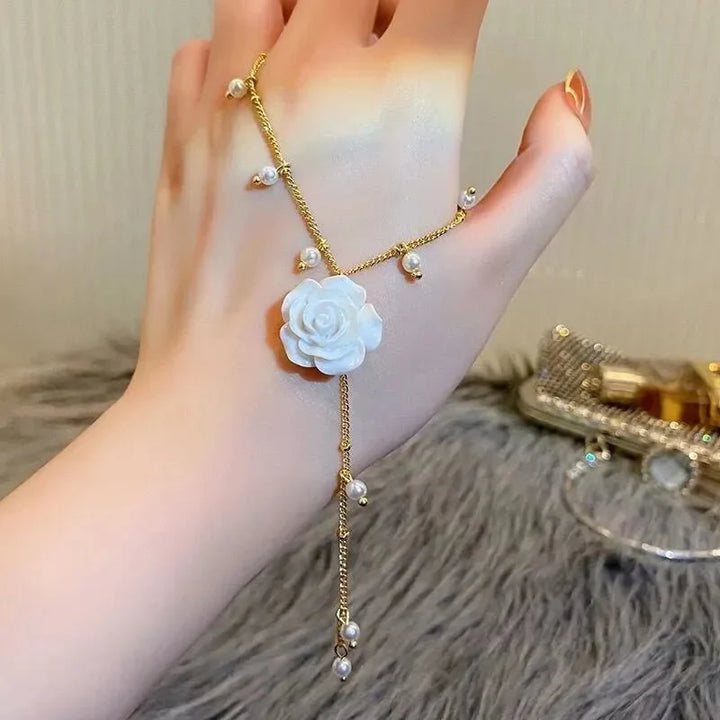 Skanto | Blanc La Floral Halskjede