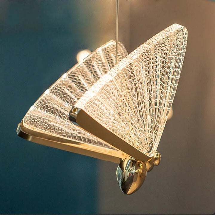 Skanto | FlareWing – Kunstnerisk sommerfuglformet LED pendellampe