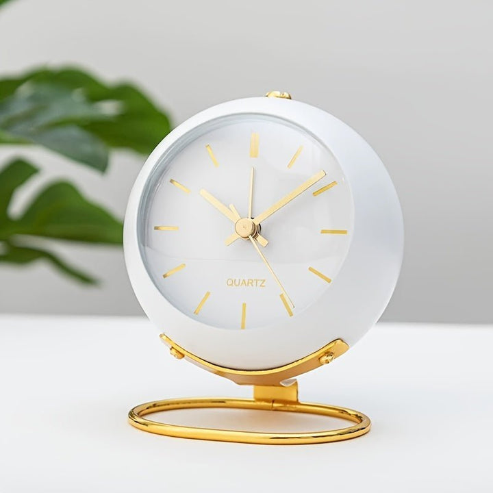 Buzzley – Retro-Analogwecker mit geräuschlosem Uhrwerk