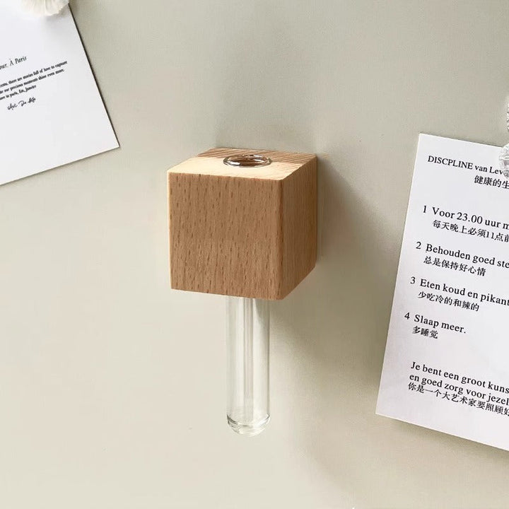Skanto | Magnetisk Mini Vase – Tre & Glass Veggmontert Dekor for Blomster & Klipp