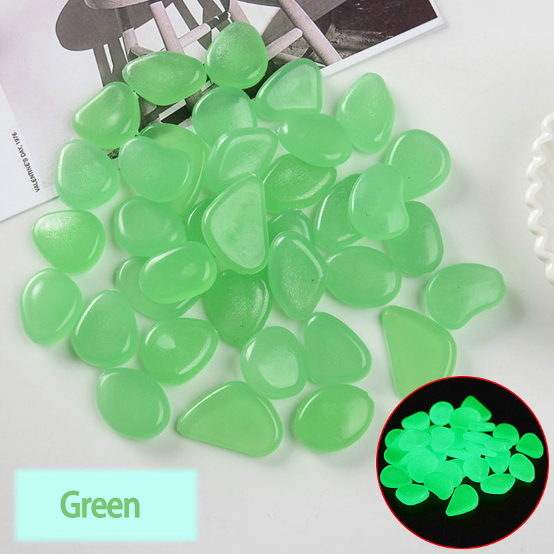 Skanto | Glow-in-the-dark garden stones