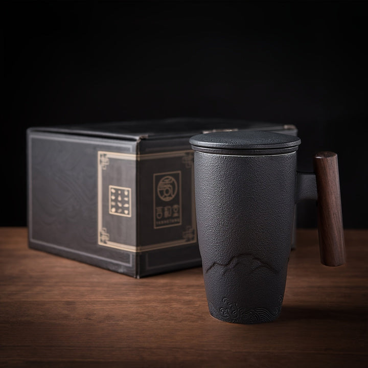 Skanto | TeaCraft Keramisk Kopp | Håndlaget | Med Te Filter og Trehåndtak | Retro Design