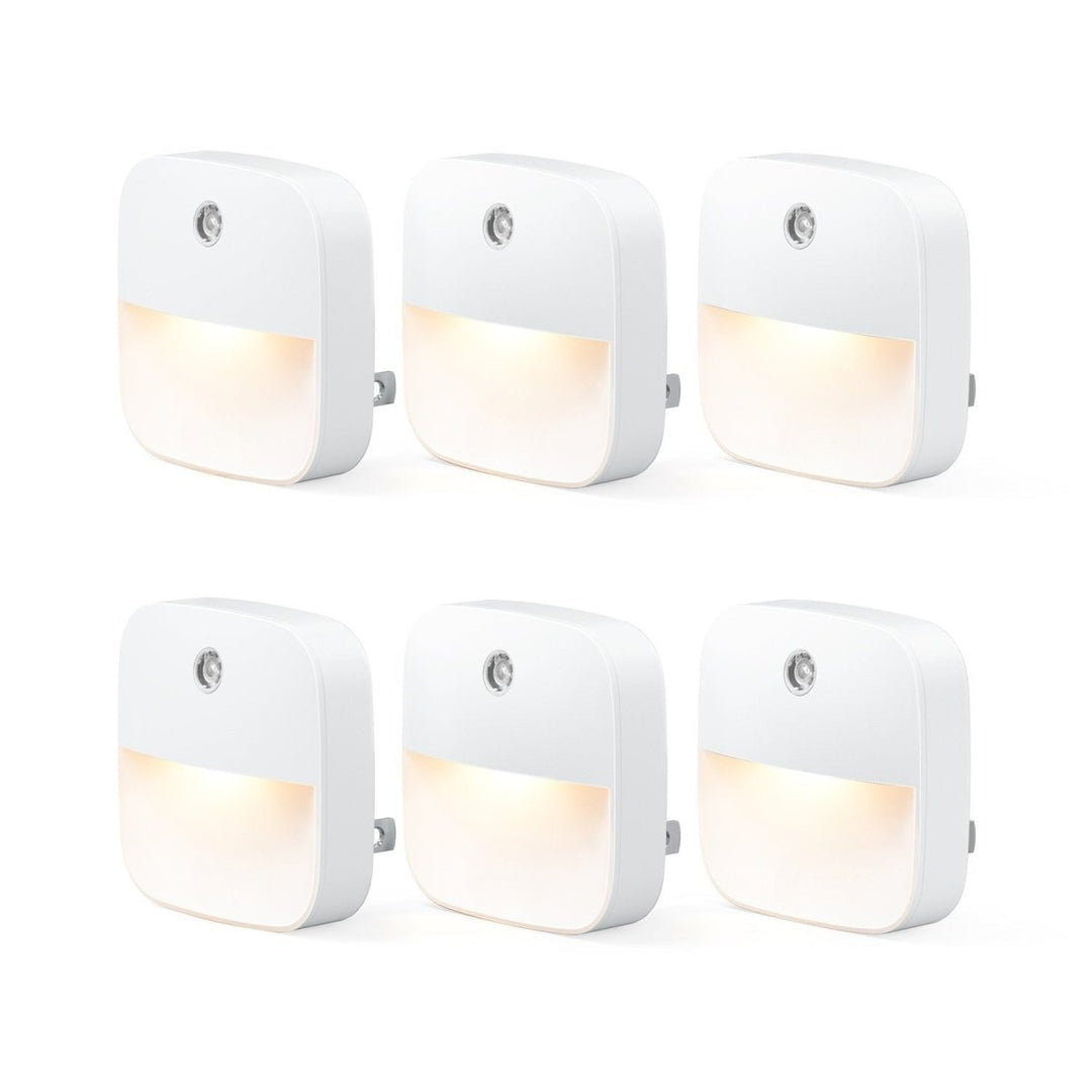 Skanto | Energisparende stikkontakt nattlys med automatisk sensor (6-pakning)