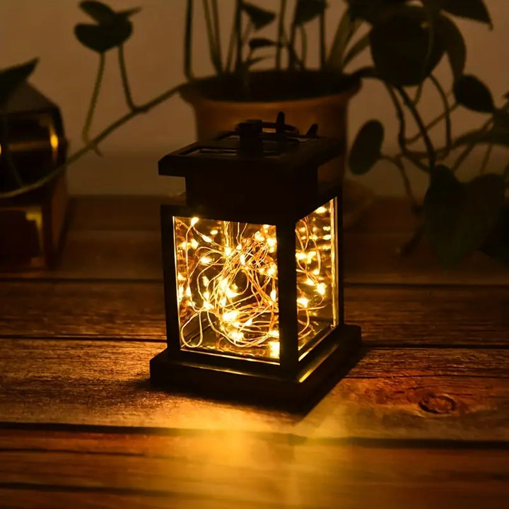 Skanto | Solar LED Lantern med Lyskabel og Hengestift – Vanntett Hagebelysning for Terrasse og Balkong