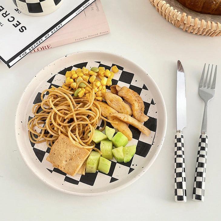 Skanto | RetroChef – Stilfullt bestikk i rustfritt stål med sjakkmønster