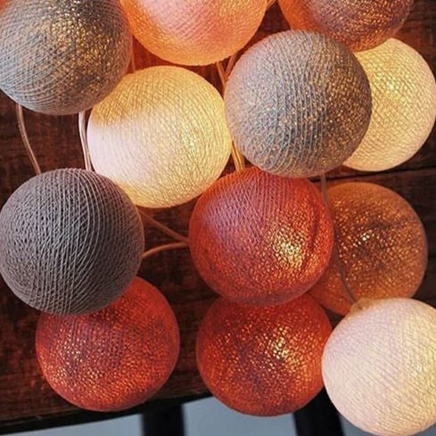 Skanto | Munter Kato Light-Up Ball Sling - LumiBall