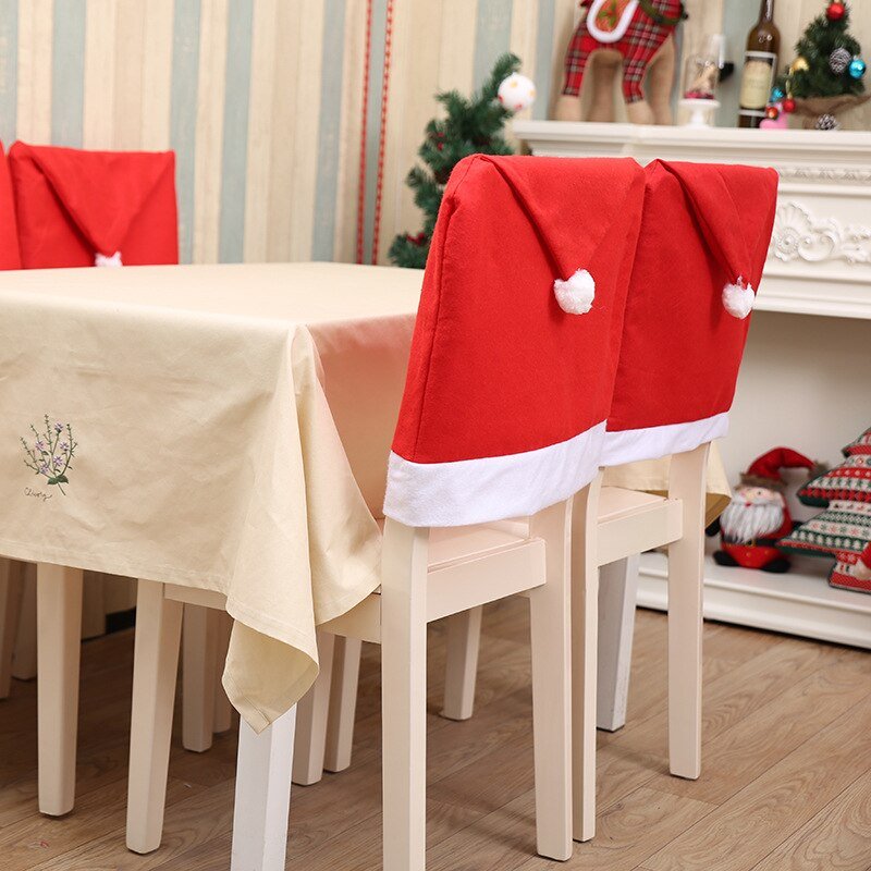 Skanto | Jule Santa Hatt Stoltrekk - Festlig Stol Eleganse - 4 delers sett