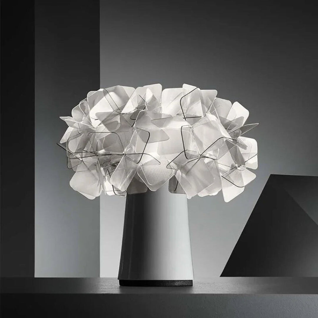 LumaTouch Elegant LED Skrivebordslampe Skanto