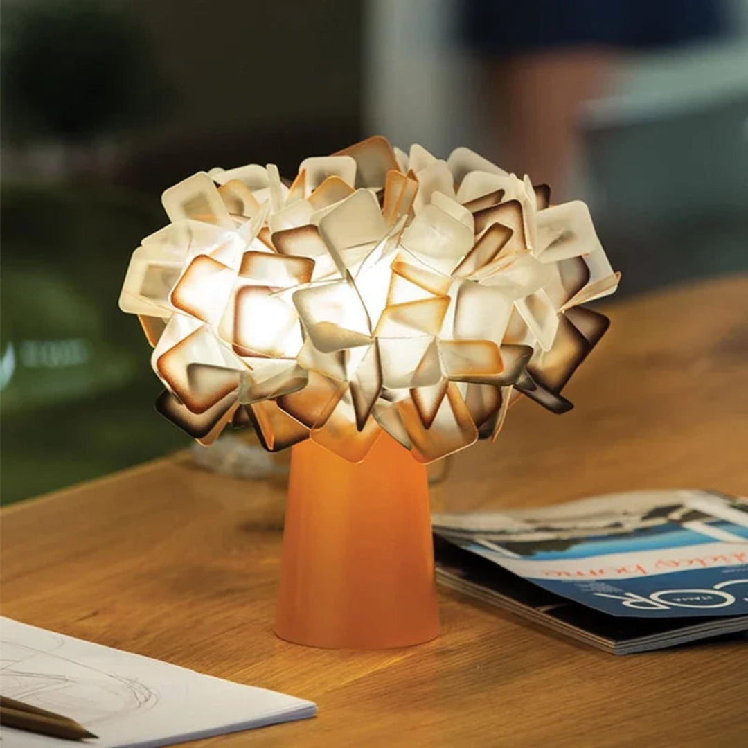 LumaTouch Elegant LED Skrivebordslampe Skanto