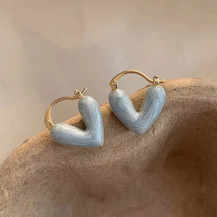 Skanto | Elegante emalje hjerteøreringer