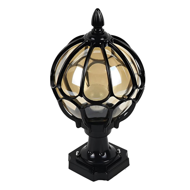 Skanto | Klassisk hage lampe på stang med glasskjerm