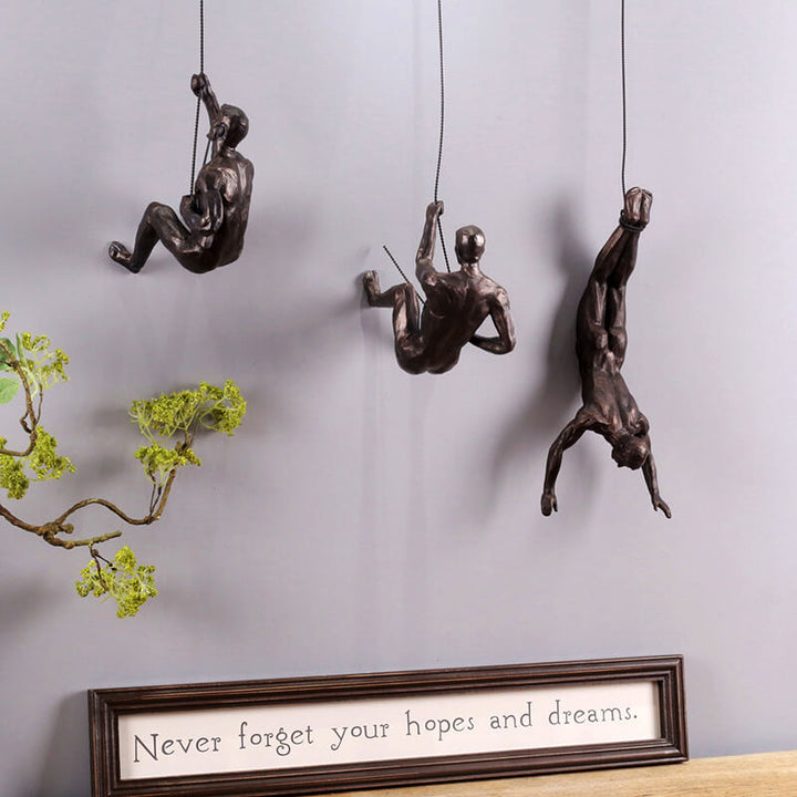 Skanto | Klatrevegg Skulptur – PeakFigures