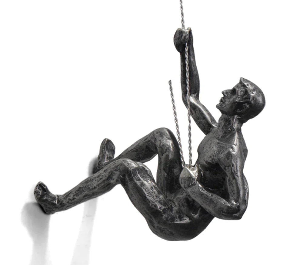 Skanto | Klatrevegg Skulptur – PeakFigures
