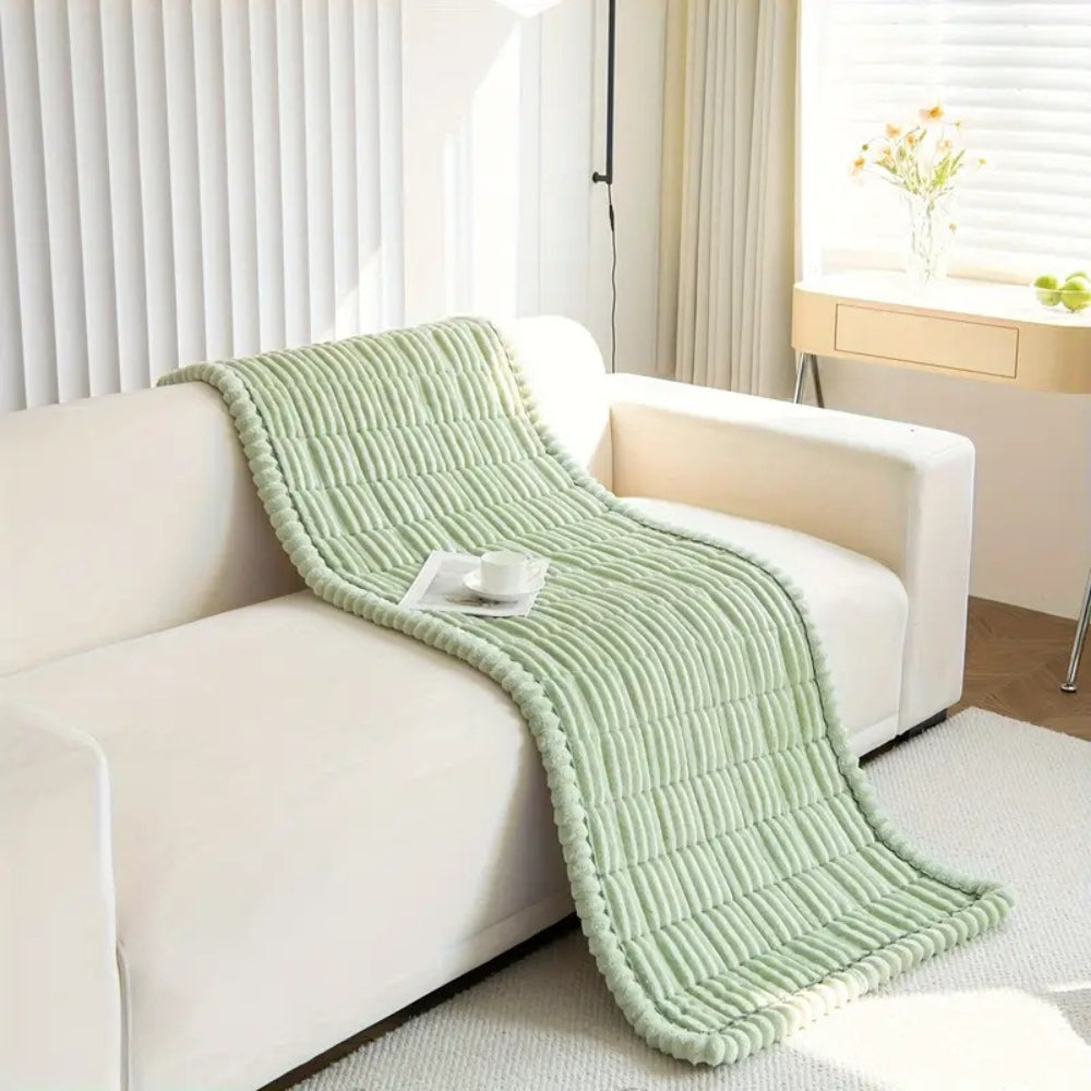 Skanto | Flanell Sofa Trekk Kviltet Design