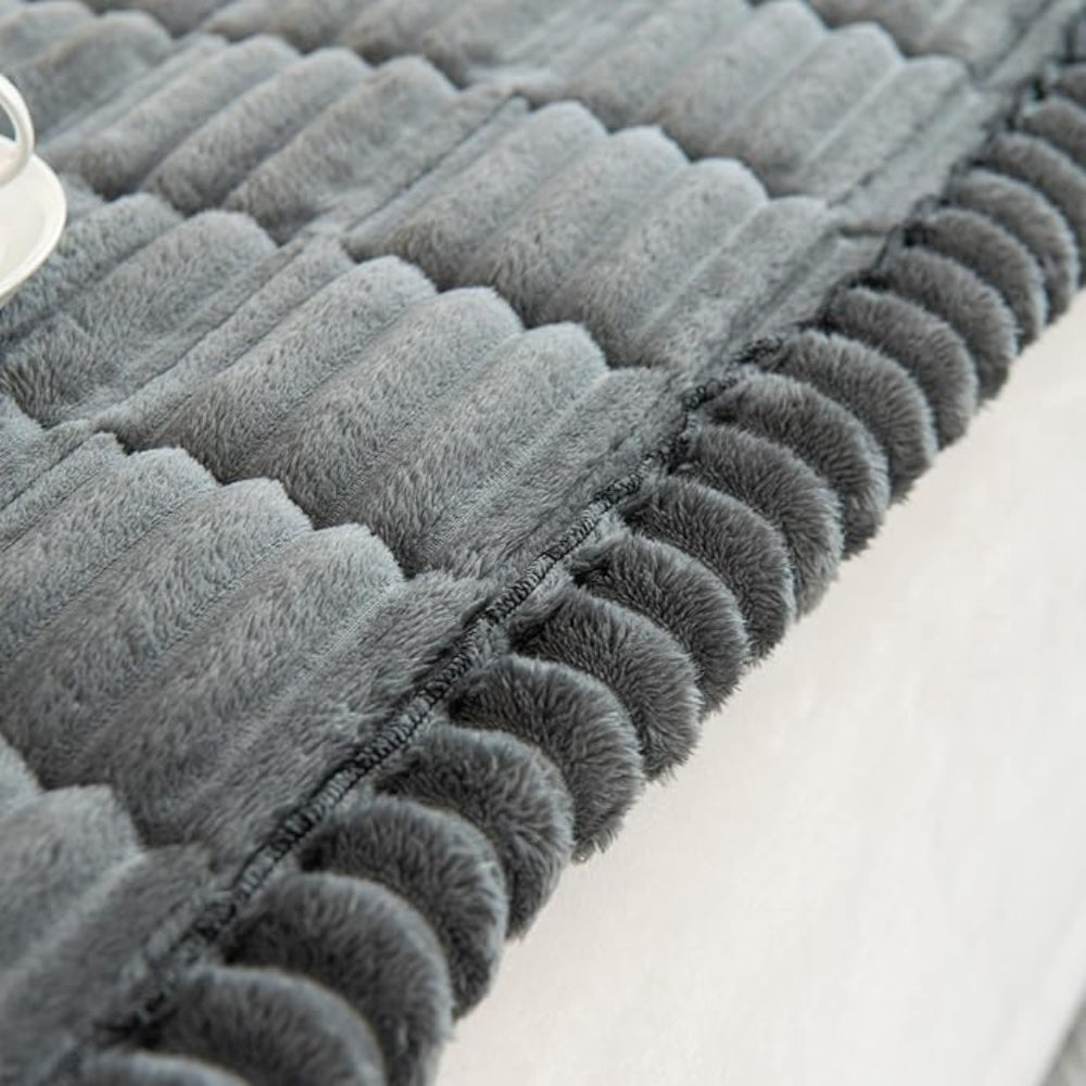 Skanto | Flanell Sofa Trekk Kviltet Design