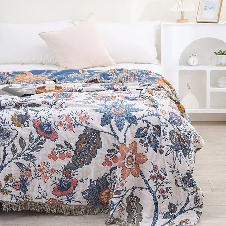 Skanto | MEADOWNEST TEPPET – Rustikk Bomullsteppe med Blomster Mønster & Vendbart Design
