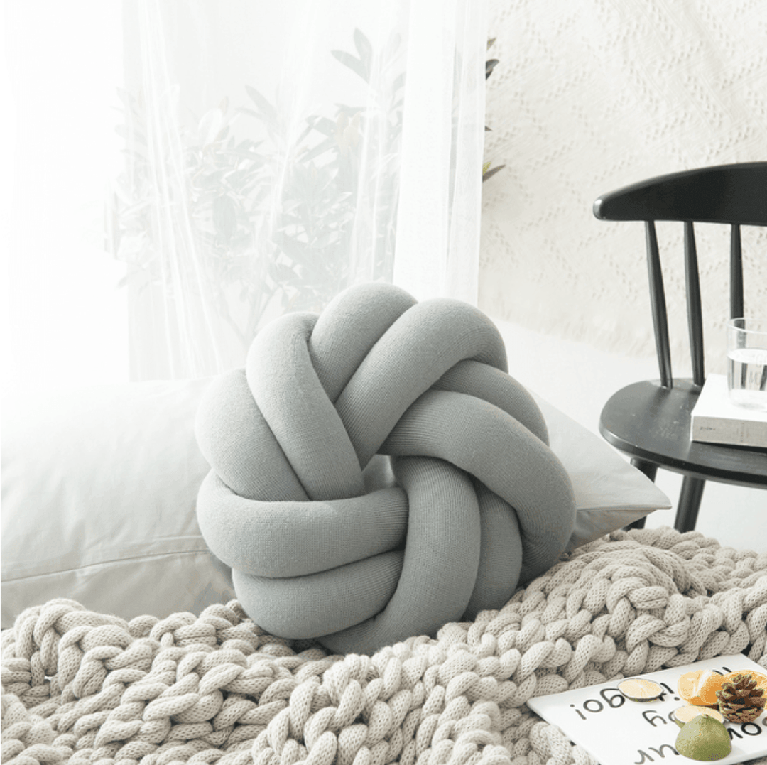 Skanto | Kreativ bomulls knute ball pute