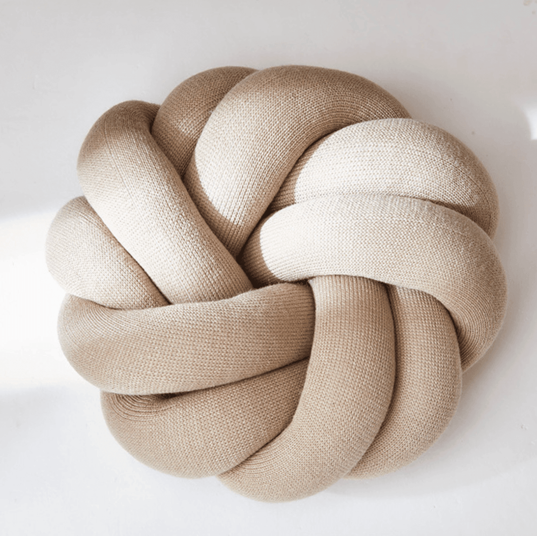 Skanto | Kreativ bomulls knute ball pute