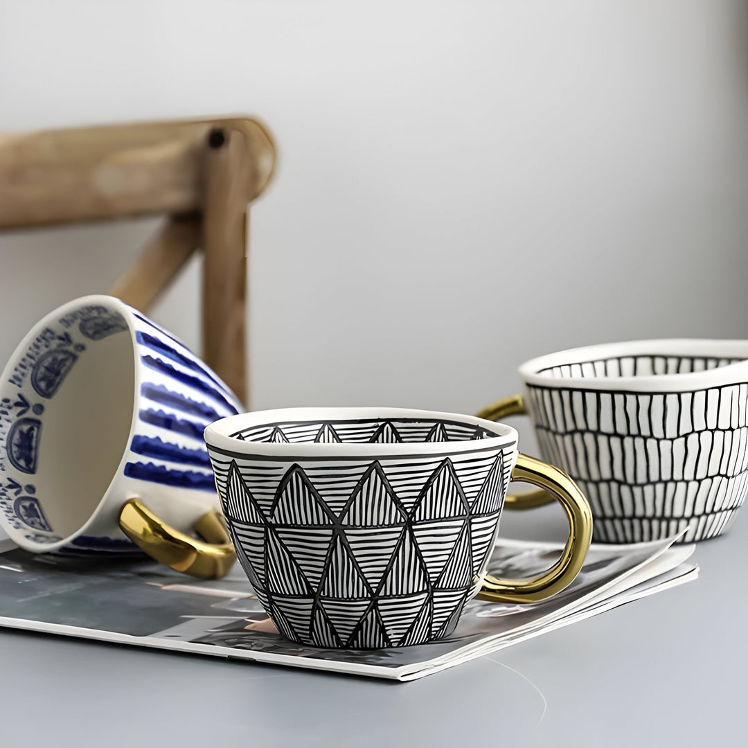 Keramisk krus med geometrisk design – Stilig og moderne | Ideell for kaffe eller te