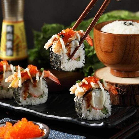 Skanto | SliceRoll Pro — Lag perfekte sushi-øyeblikk uten anstrengelse som vil glede alle!