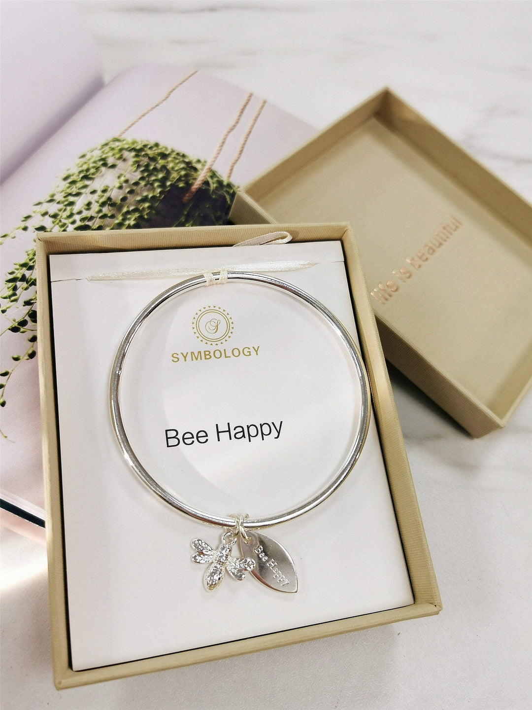 Bee Happy-armbånd (gaveemballasje)