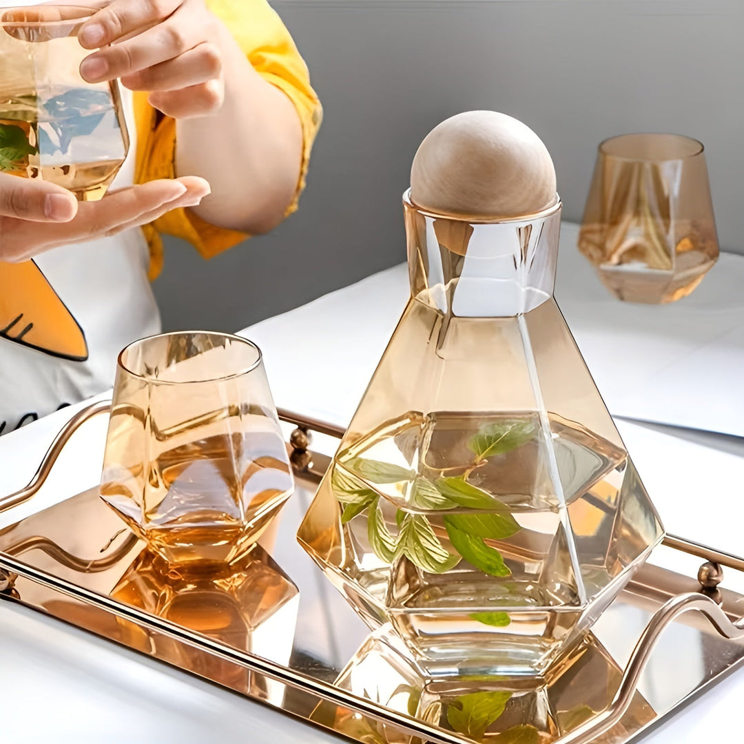 Diamant glass bilkarafels sett med 4 glass – moderne og dekorativ | 5-delt sett med lokk for vann, juice og vin | Skanto