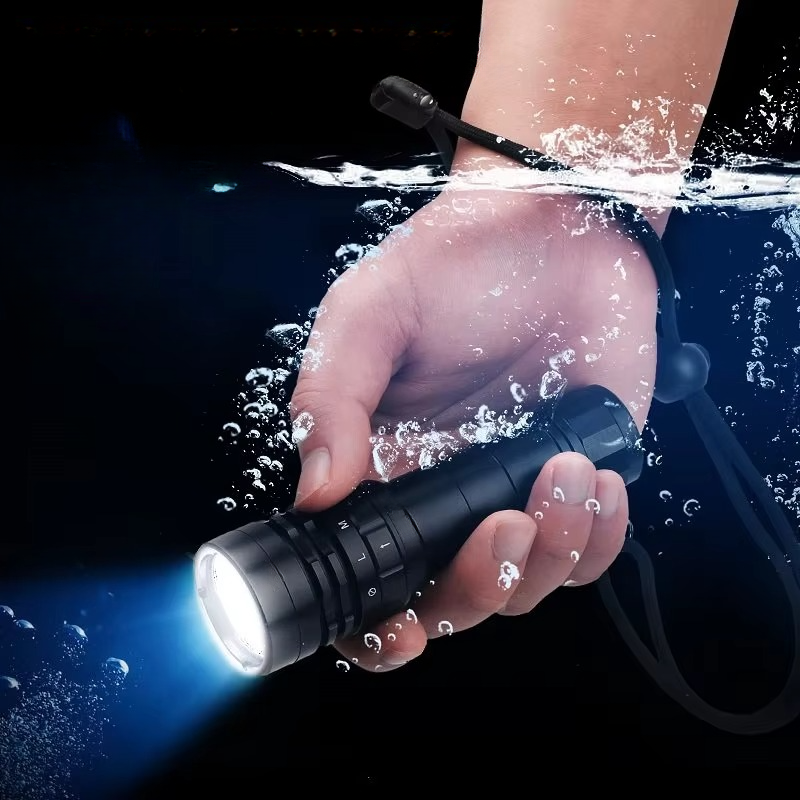 Skanto | Høy lumen dykkerlampe 3000lm vanntett magnetring lys