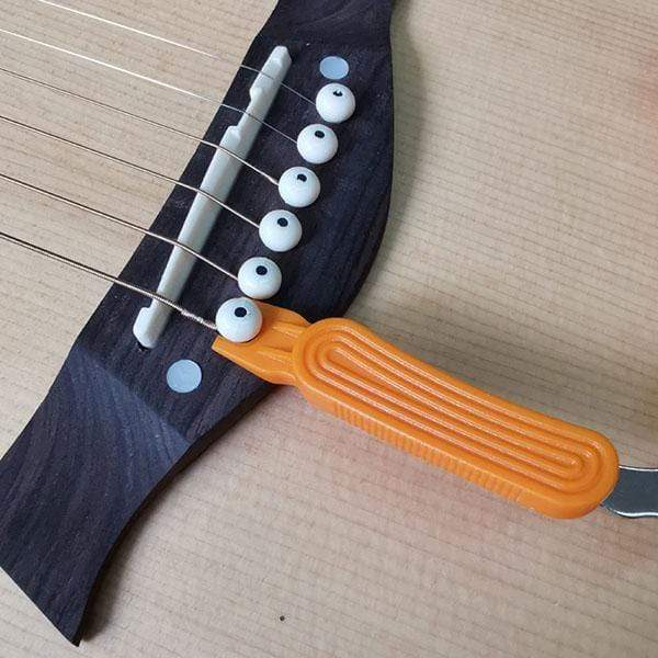 3-i-1 Verktøy for å Bytte Gitarstrenger | Skanto