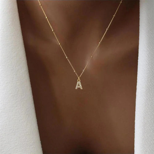 Skanto | Delikat Perlekjede med Initialer