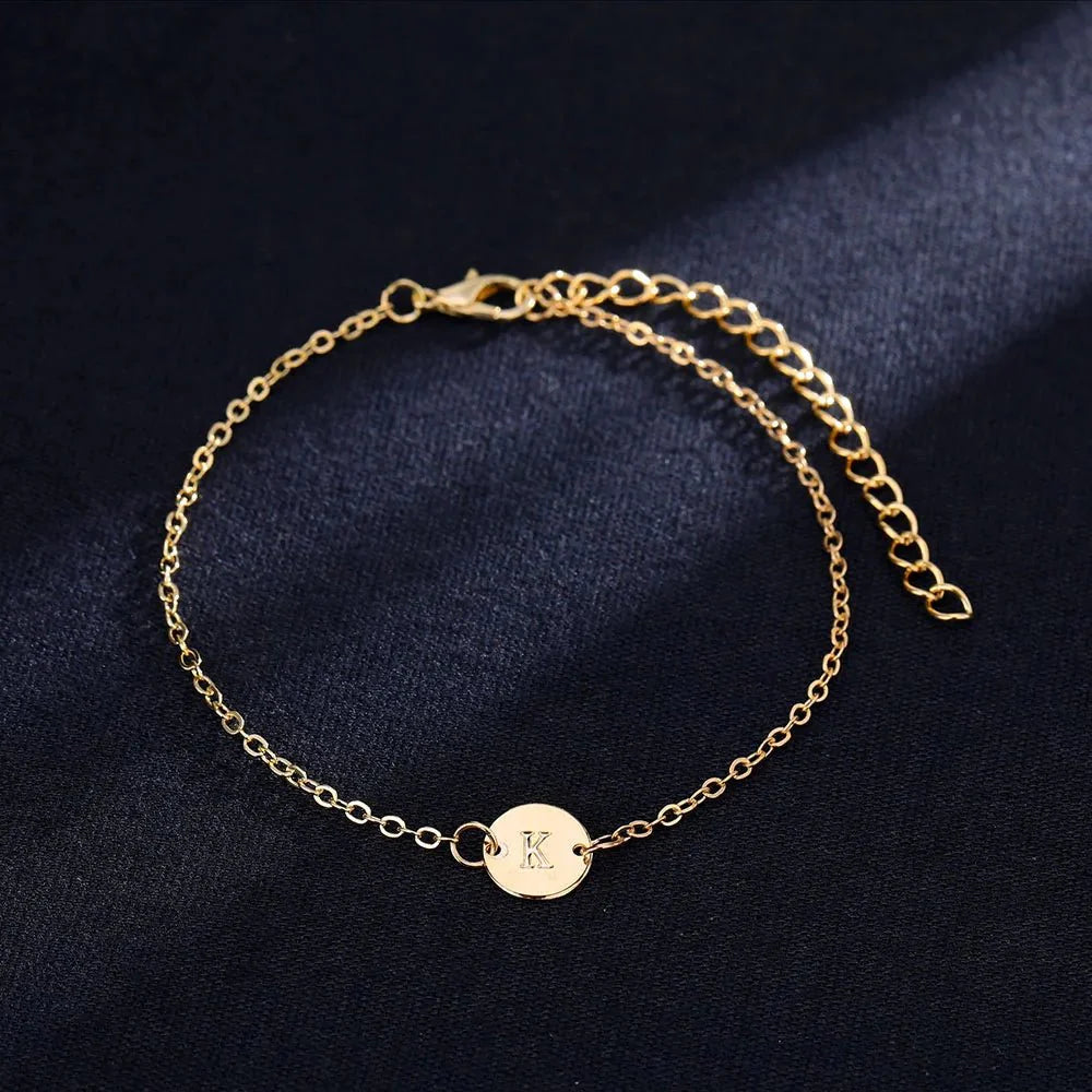 Skanto | Delikat Kjede Bokstav Initial Charm Armbånd