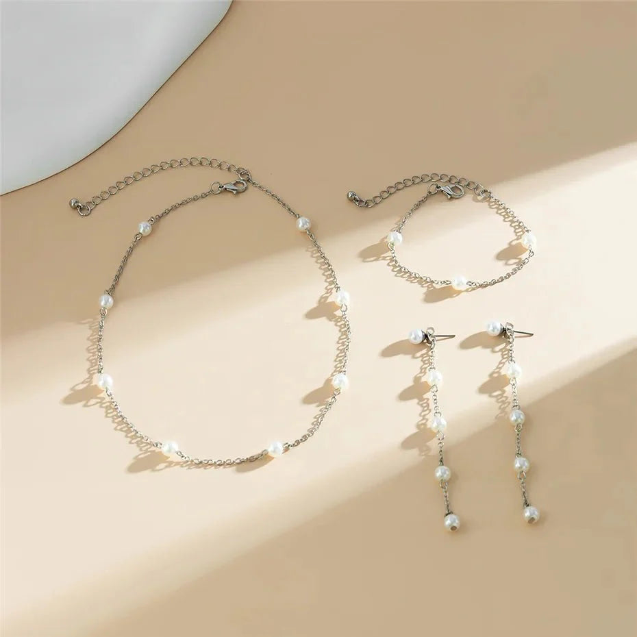 Skanto | Delikat Kjede Perle Armbånd, Halskjede, og Øredobb Sett