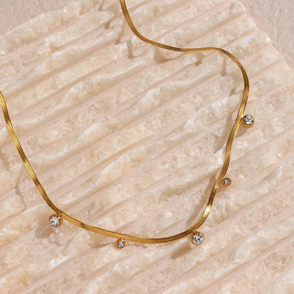 Skanto | Delikat Diamant Herringbone Choker Halskjede