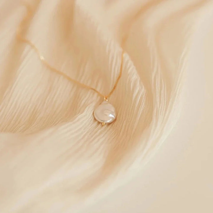 Skanto | Delikat Flat Perle Halskjede