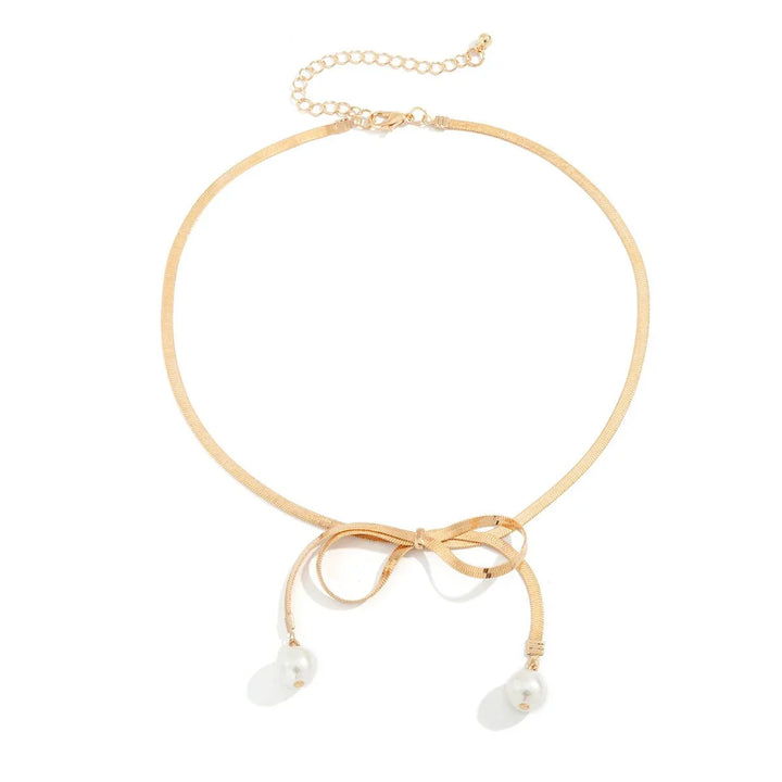 Skanto | Dainty Herringbone Pearl Bow Necklace