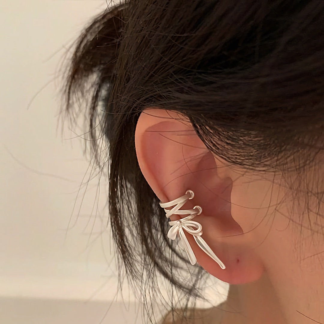 Skanto | Delikat Bånd Sløyfe Øreklaff