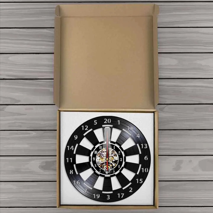 DartGlow Vintage Dartboard Veggklokke Skanto