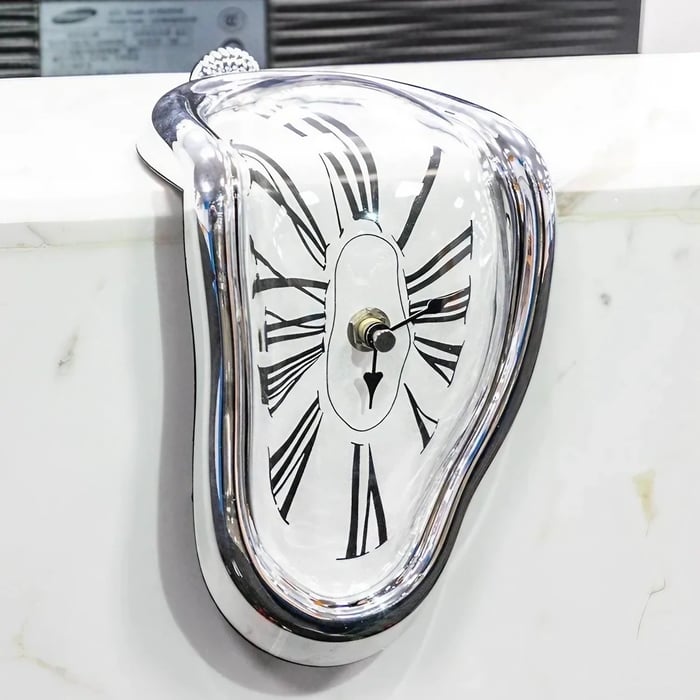 Skanto | DripClock - Tiden flyter - Fengende design - Stimuler sansene dine