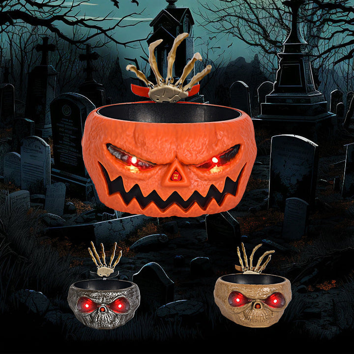 Skanto | Halloween Godteribolle – Bevegelsessensor Gresskarbolle med Skeletthånd og Røde Lyseffekter