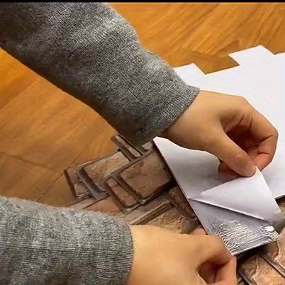 Selvheftende 3D veggpaneler med murstein- og tretekstur | Skanto