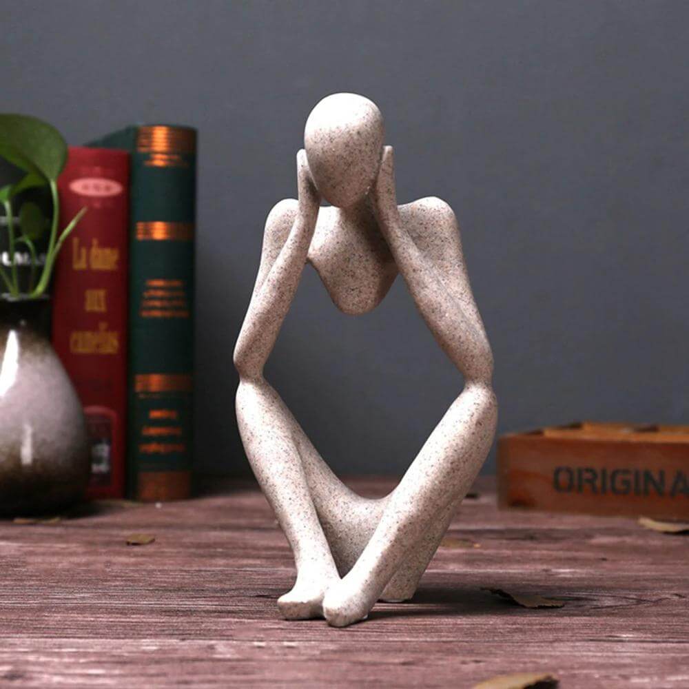 Skanto | Figur med en filosofisk beskjed og moderne design