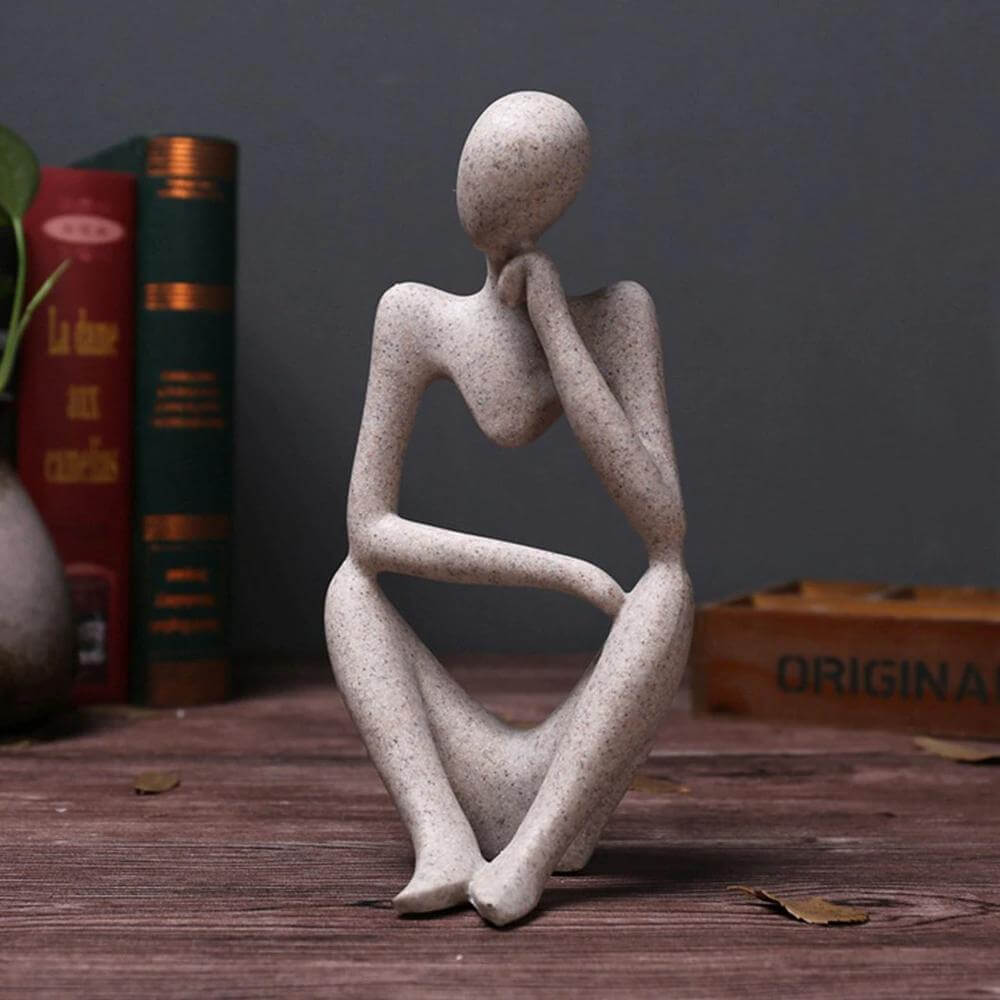 Skanto | Figur med en filosofisk beskjed og moderne design